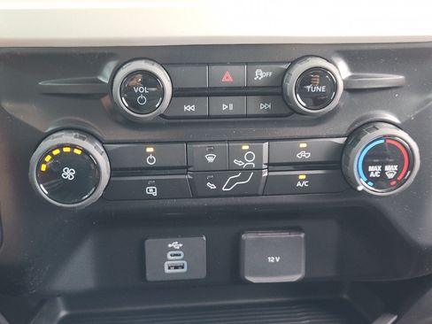 New 2026 Ford F250 4x4 Crew Cab Super Duty image 14