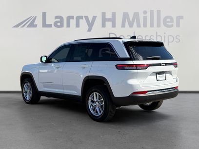 New 2026 Jeep Grand Cherokee Laredo