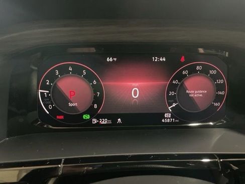 Used 2024 Volkswagen Atlas SEL Premium R-Line image 22