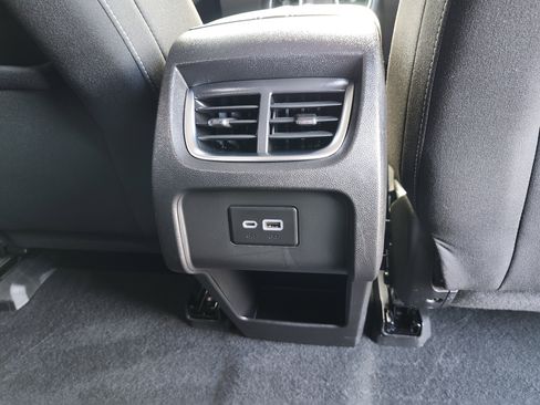 Used 2024 Chevrolet Blazer LT w/ Convenience Package FWD image 21