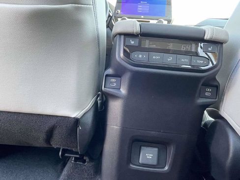 Used 2026 Toyota Grand Highlander FWD image 20