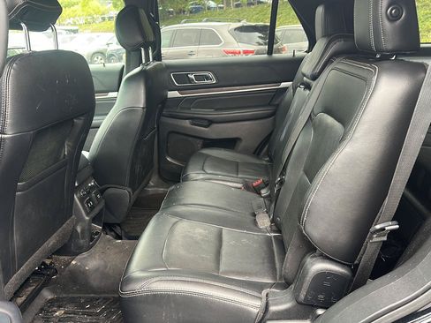 Used 2016 Ford Explorer Limited AWD/4WD image 9