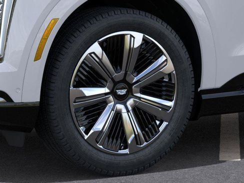 New 2025 Cadillac Escalade IQ Luxury 1 w/ Smart Trailering package image 9