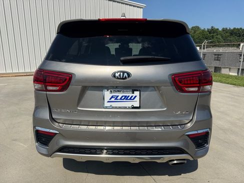 Used 2019 Kia Sorento SX FWD image 18
