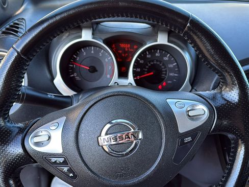 Used 2013 Nissan Juke SV image 9