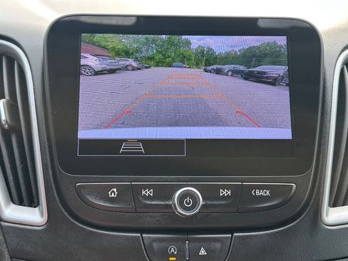 Used 2023 Chevrolet Malibu LT FWD image 27