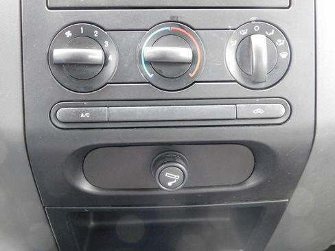 Used 2006 Ford F150 XL AWD/4WD image 14