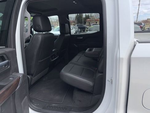 Used 2021 GMC Sierra 1500 SLT w/ SLT Premium Package image 21