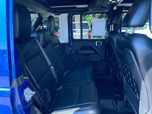 Used 2019 Jeep Wrangler Unlimited Rubicon w/ Uconnect 4C Nav & Sound Group AWD/4WD image 27