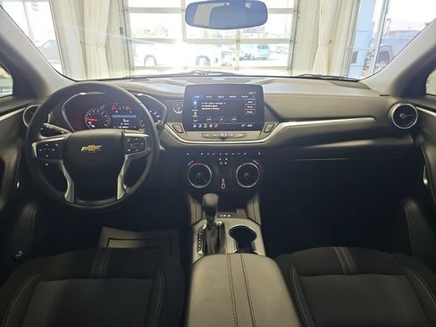 Used 2023 Chevrolet Blazer LT w/ Convenience Package AWD/4WD image 9