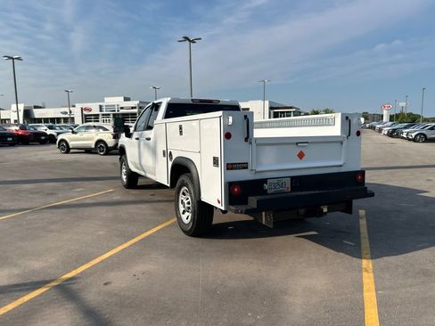 Used 2023 Chevrolet Silverado 3500 W/T w/ WT Convenience Package AWD/4WD image 9