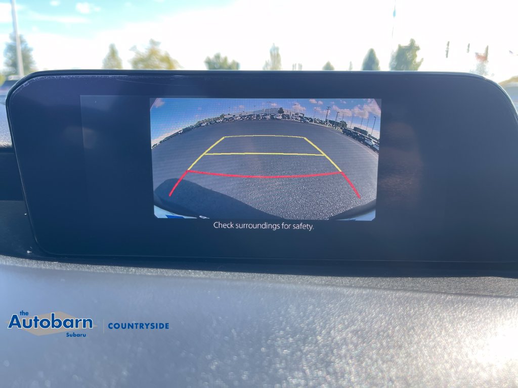 Used 2019 MAZDA MAZDA3 Hatchback w/ Premium Package FWD image 17