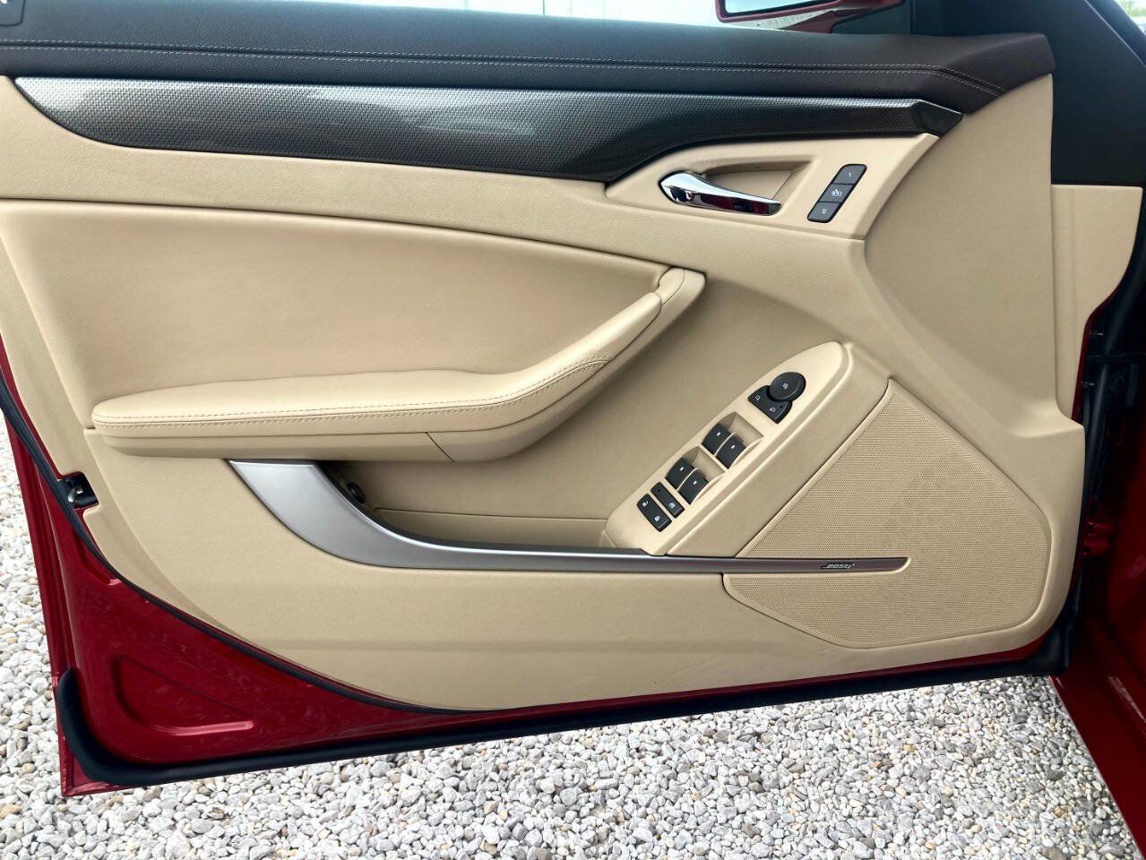 Used 2009 Cadillac CTS 3.6 RWD image 18