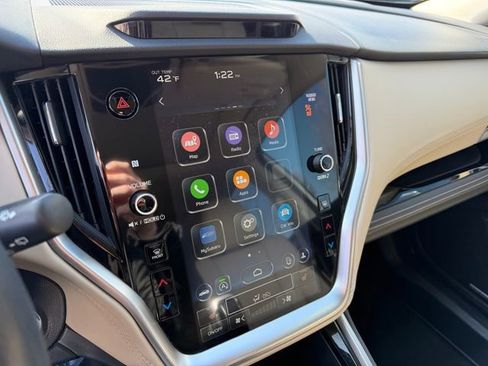 Used 2023 Subaru Outback Limited image 23