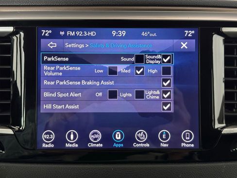 Used 2018 Chrysler Pacifica Touring-L w/ Premium Audio Group image 36