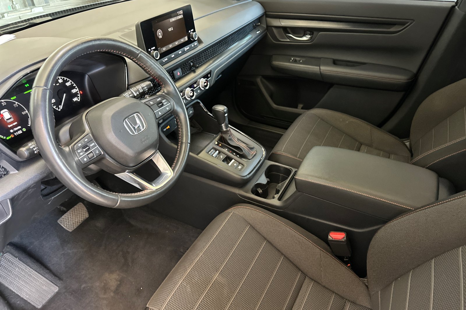 Used 2023 Honda CR-V Sport image 10