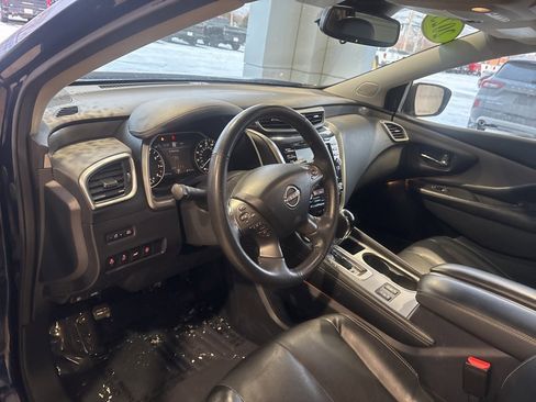 Used 2023 Nissan Murano SL image 10