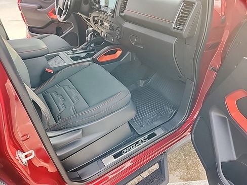 Used 2023 Nissan Frontier PRO-4X w/ Pro Convenience Package image 26