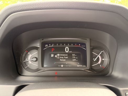 Certified 2025 Honda Passport TrailSport image 18