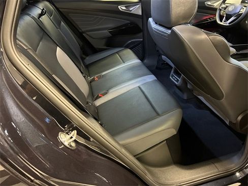 Used 2023 Volkswagen ID.4 S image 13