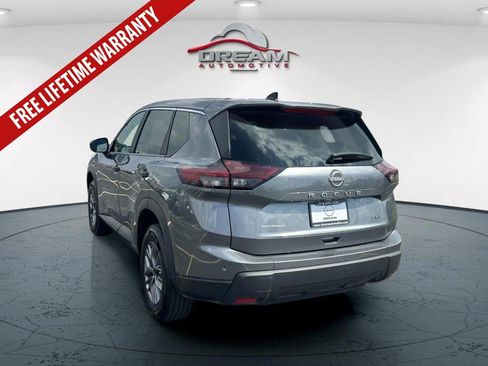 Used 2024 Nissan Rogue S AWD/4WD image 5
