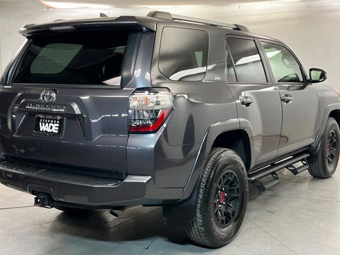 Used 2023 Toyota 4Runner SR5 AWD/4WD image 6