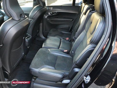 Used 2019 Volvo XC90 T6 R-Design image 23