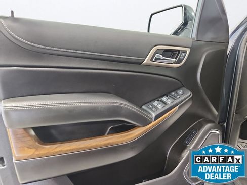Used 2020 GMC Yukon Denali w/ Denali Premium Package AWD/4WD image 21