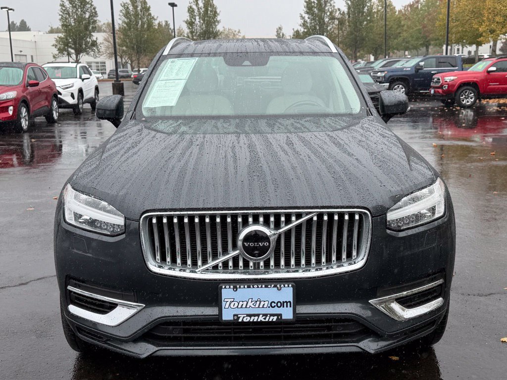 Used 2021 Volvo XC90 T8 Inscription Expression w/ Protection Package Premier AWD/4WD image 3