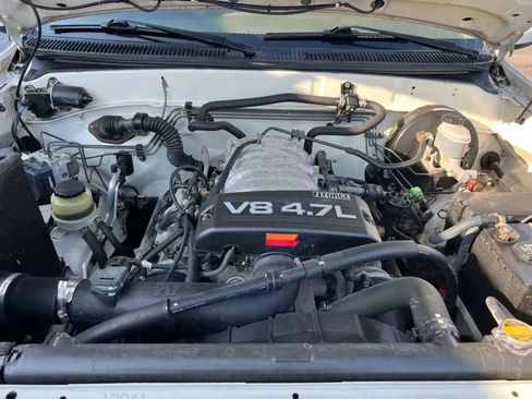 Used 2004 Toyota Tundra Limited w/ Towing Pkg image 13