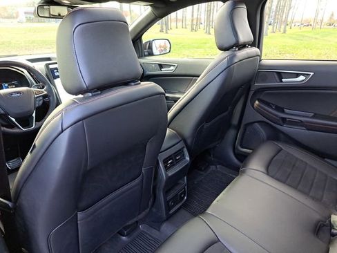 Certified 2024 Ford Edge ST-Line image 23