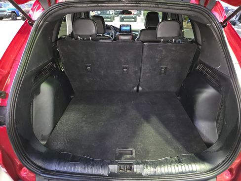 Used 2025 Ford Escape ST-Line image 13