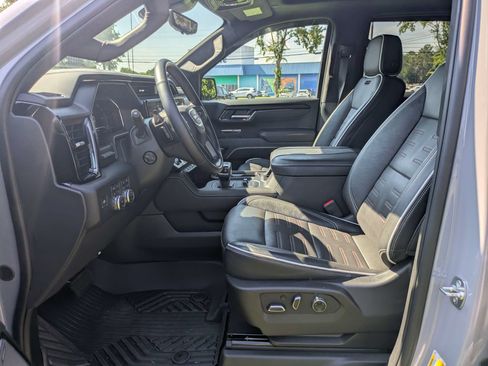 Used 2025 GMC Sierra 1500 AT4X AWD/4WD image 20