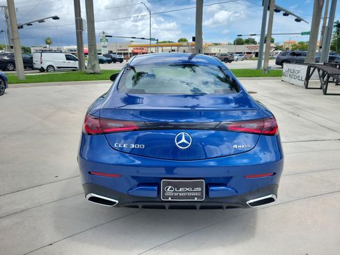 Used 2025 Mercedes-Benz CLE 300 4MATIC Coupe image 7
