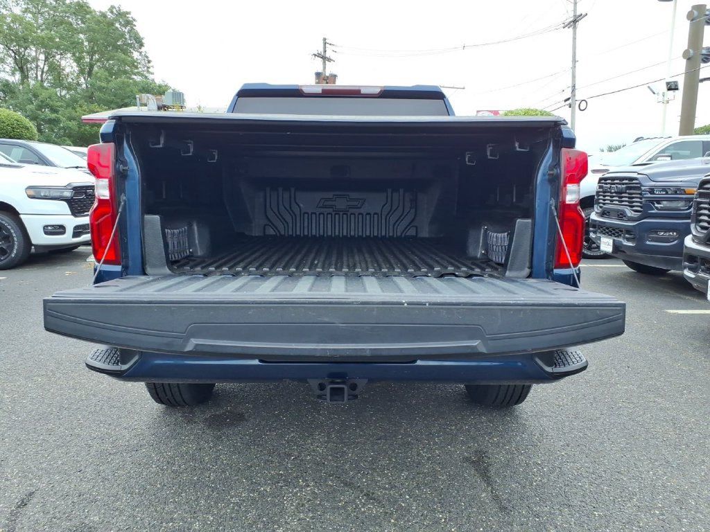 Used 2021 Chevrolet Silverado 1500 Custom AWD/4WD image 17