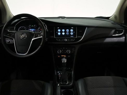 Used 2019 Buick Encore Sport Touring AWD/4WD image 8