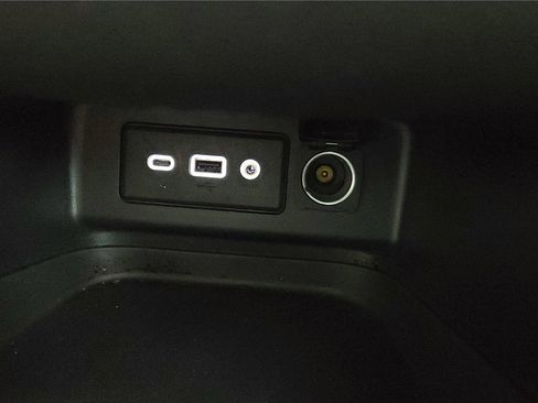 Used 2023 Chevrolet Equinox RS image 63