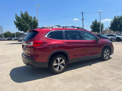 Used 2024 Subaru Ascent Premium w/ Convenience Package AWD/4WD image 4