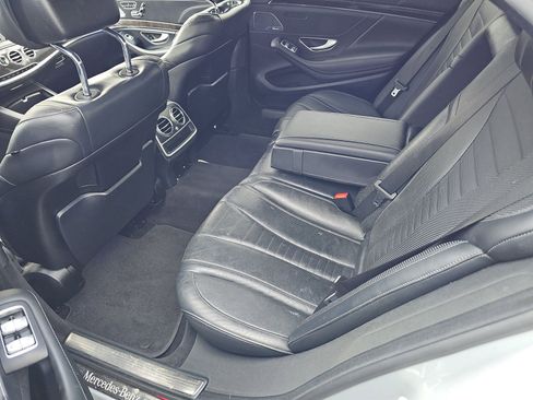 Used 2016 Mercedes-Benz S 550 Sedan image 14