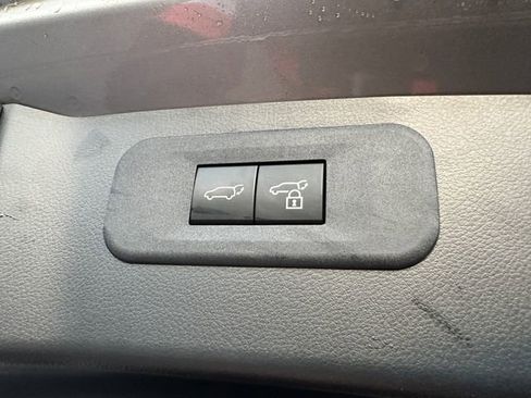 Used 2025 Lexus NX 450h+ F Sport image 37