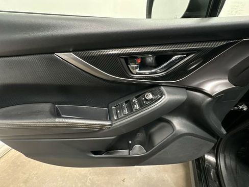 Used 2019 Subaru Crosstrek 2.0i Limited w/ Moonroof Package image 18