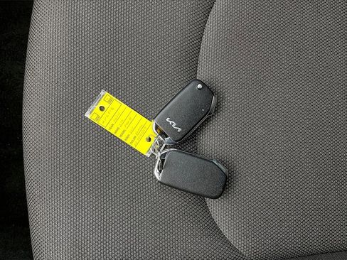 Certified 2024 Kia Forte LXS image 10