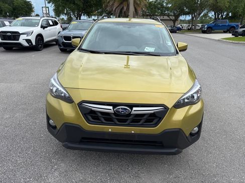 Used 2021 Subaru Crosstrek 2.0i Premium w/ Popular Package #2 AWD/4WD image 12