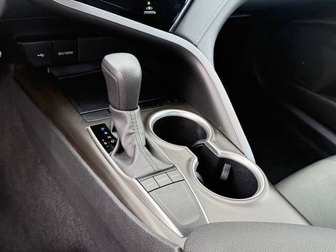 Used 2024 Toyota Camry LE FWD image 22