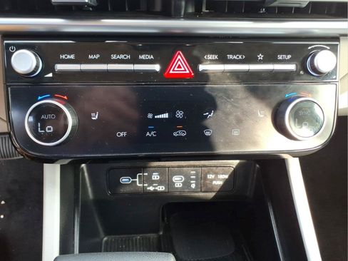 Used 2025 Hyundai Tucson SEL FWD image 24