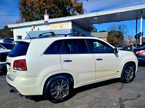 Used 2012 Kia Sorento SX w/ SX Premium Pkg image 7
