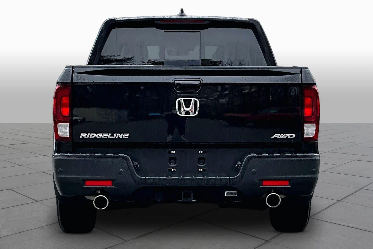 Used 2023 Honda Ridgeline RTL-E image 5