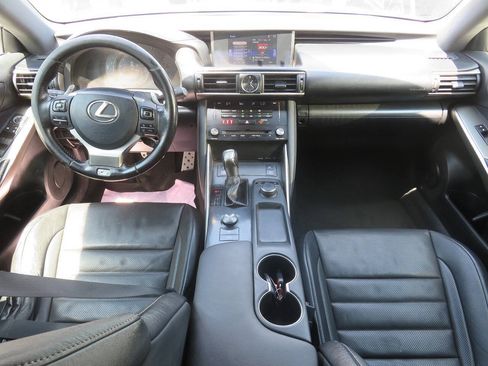 Used 2017 Lexus IS 200t F Sport w/ F Sport Package RWD image 12