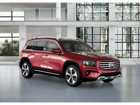New 2026 Mercedes-Benz GLB 250 4MATIC image 7