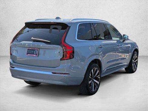 Certified 2026 Volvo XC90 B5 Core AWD/4WD image 5